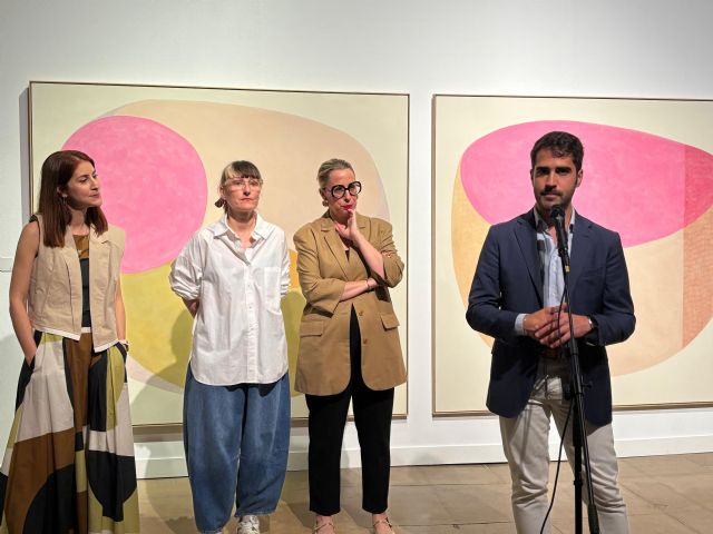 Murcia abre las puertas a 'La Extranjera', una exposición que transforma el Palacio Almudí en un espacio de belleza, pensamiento y regreso junto a una programación cultural paralela abierta al público - 1, Foto 1