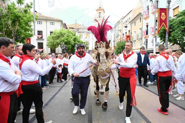 López Miras señala que la Región de Murcia es “la capital del mundo” con las fiestas en honor a la Santísima y Vera Cruz - 4, Foto 4