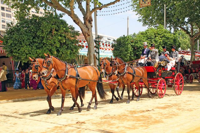 La Feria de Abril arrancó el 21 de abril tras la tradicional noche del “pescaíto” - 5, Foto 5