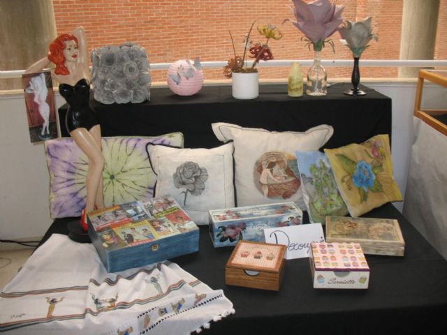 Los Talleres de la Universidad Popular celebran el fin de curso mostrando sus trabajos en una exposición - 2, Foto 2