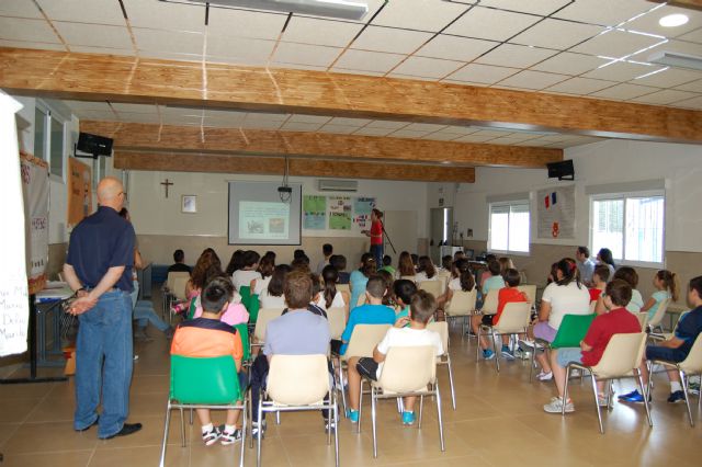 4ª SEMANA DEL HOSPITAL: Higiene postural para escolares - 1, Foto 1