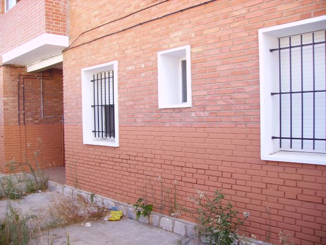 El Ayuntamiento inicia la rehabilitación de viviendas de patrimonio municipal para alquilarlas a familias en riesgo de exclusión social - 1, Foto 1
