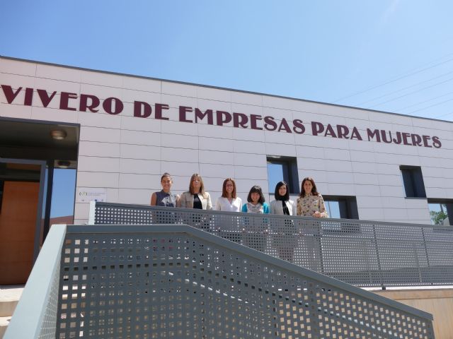 Cinco experiencias de éxito animan a las mujeres de Cartagena a emprender - 1, Foto 1