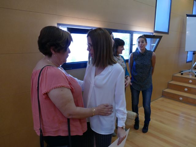 Cinco experiencias de éxito animan a las mujeres de Cartagena a emprender - 2, Foto 2