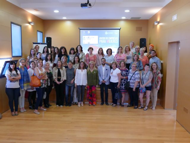 Cinco experiencias de éxito animan a las mujeres de Cartagena a emprender - 3, Foto 3