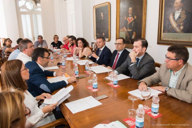 La Mesa Local de la Vivienda se constituye para aglutinar a todos implicados en la búsqueda de soluciones al problema habitacional - 2, Foto 2