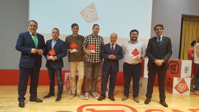 La Consejería de Hacienda y Administraciones Públicas distingue a cuatro tiendas online por su calidad, Foto 1