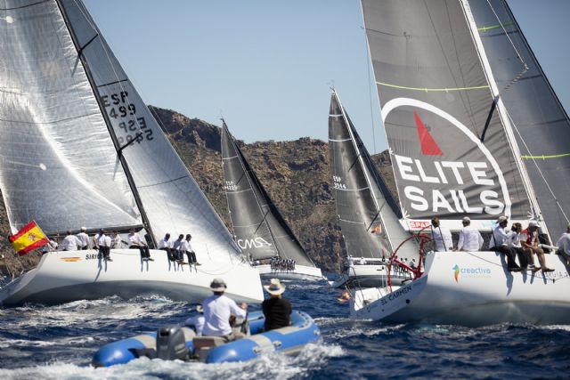 Saleroso 2.0 se proclama campeón absoluto de la XI regata solidaria carburo de plata - 1, Foto 1