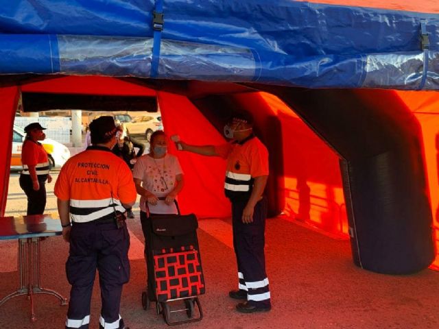 El mercado semanal de Alcantarilla ya cuenta con todos los puestos de alimentación, ropa, calzado y hogar - 1, Foto 1