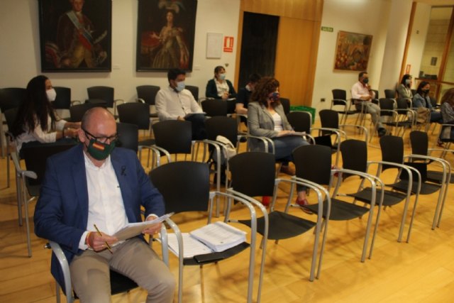 El Pleno aprueba inicialmente el estudio de viabilidad para la concesión de servicio de las Escuelas Infantiles de Totana, Foto 2