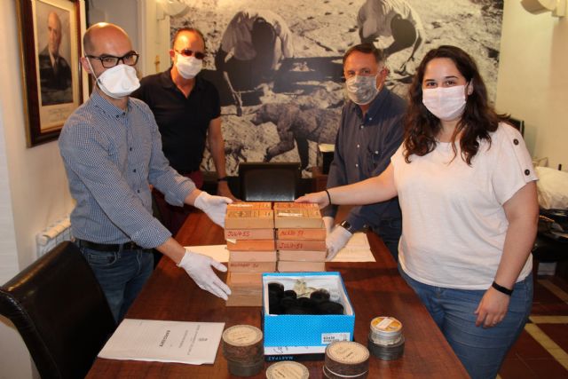 El Ayuntamiento va a restaurar el archivo fotográfico de José Antonio Tomás - 1, Foto 1