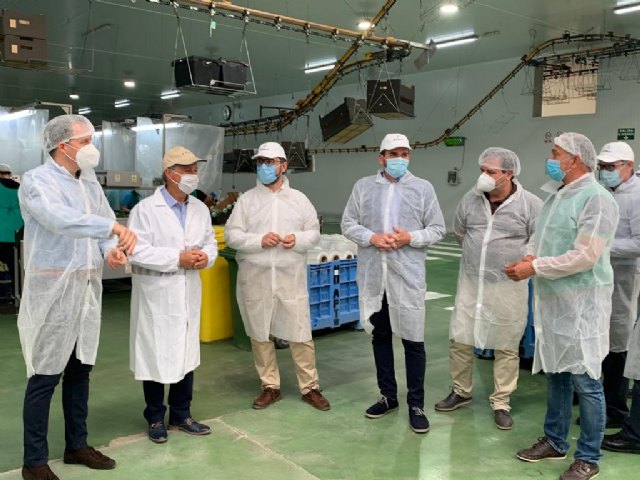 El alcalde de Lorca destaca como las empresas agroalimentarias han sabido adaptarse a las nuevas circunstancias provocadas por la crisis sanitaria - 1, Foto 1