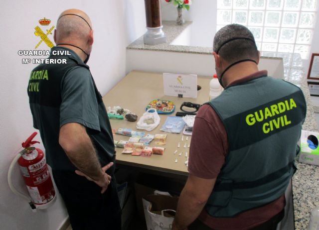 La Guardia Civil desmantela un activo punto de venta de droga en San Javier - 5, Foto 5