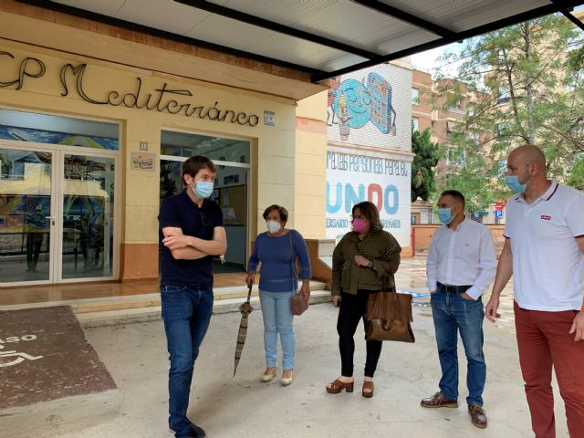 El Ayuntamiento planifica junto a los Colegios los arreglos que se acometerán durante el verano - 1, Foto 1