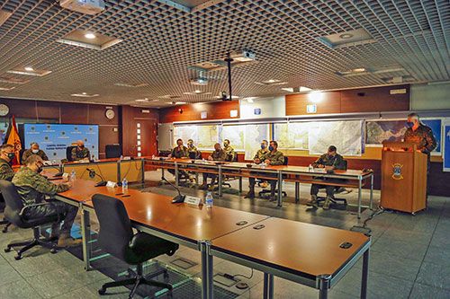 El Jefe de Estado Mayor de la Defensa realiza su primera visita oficial al Cuartel General de la Fuerza Terrestre en Sevilla - 3, Foto 3