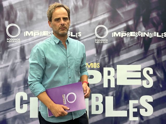 Podemos arremete contra la censura educativa de Mabel Campuzano en los libros de texto - 1, Foto 1