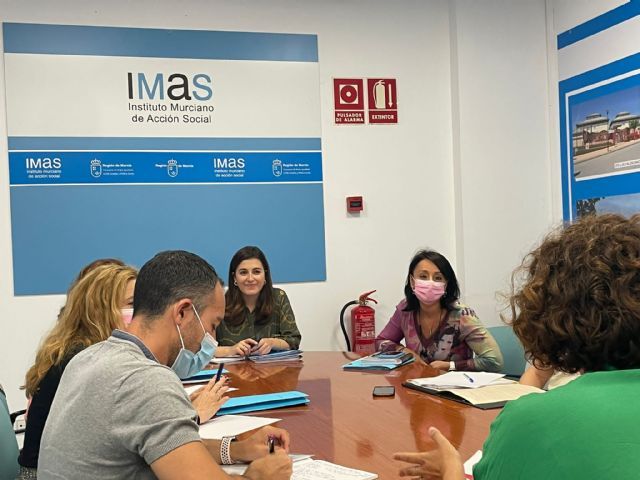 Constituida la mesa de trabajo de la Dirección General de Pensiones con EAPN - 1, Foto 1