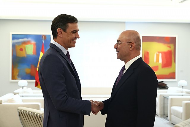 El presidente del Gobierno se reúne con el presidente ejecutivo de Investcorp - 1, Foto 1