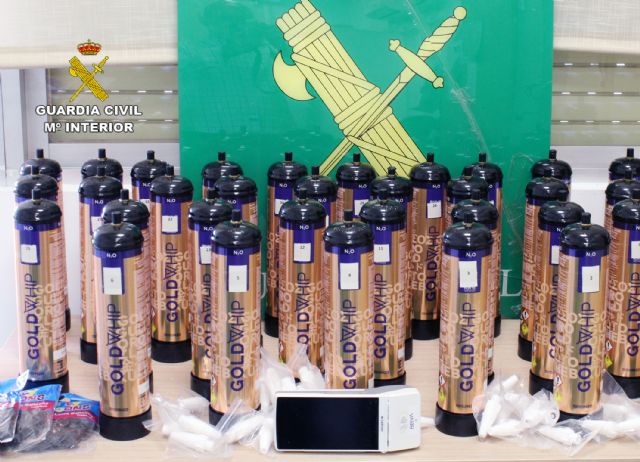 La Guardia Civil se incauta de más de 5.000 dosis de 'gas de la risa' - 2, Foto 2