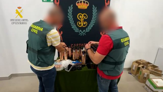 La Guardia Civil se incauta de más de 5.000 dosis de 'gas de la risa' - 3, Foto 3