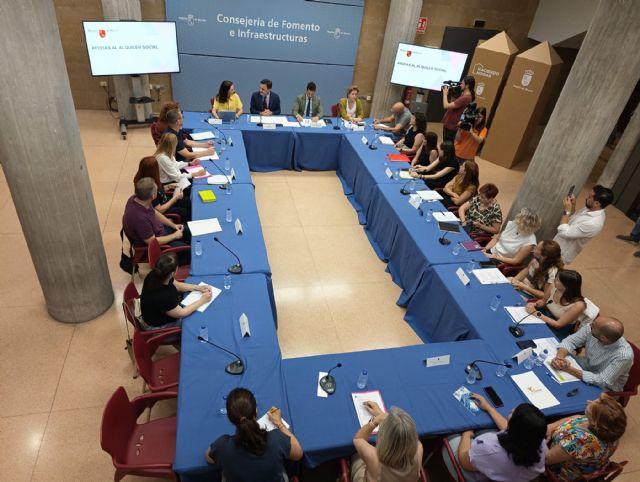 El Gobierno regional garantiza un hogar a 9.679 familias con una inversión de 17,2 millones de euros en los últimos cuatro años - 3, Foto 3