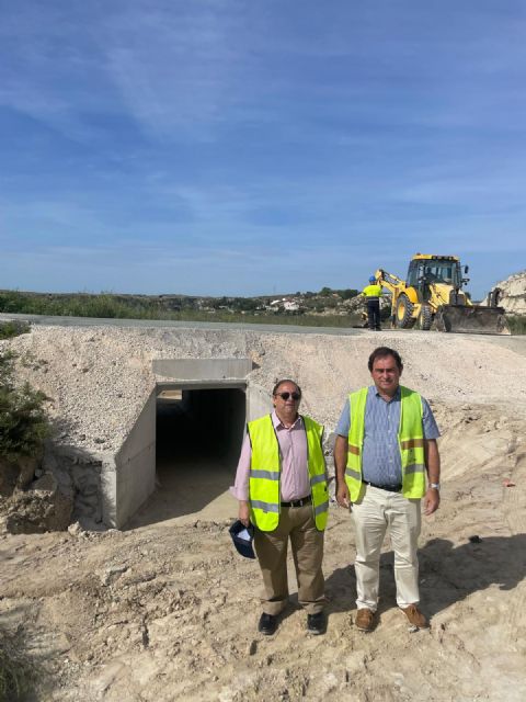 Fomento invierte más de 108.000 euros en reparar la carretera RM-B31 que une Campos del Río con la pedanía de Los Rodeos - 1, Foto 1