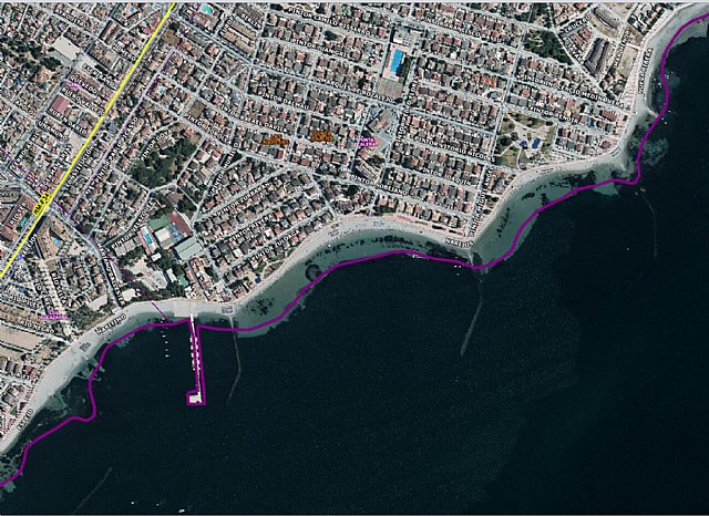 Rescatan a un hombre de 87 años que quedó inconsciente cuando se bañaba en Los Alcázares - 1, Foto 1