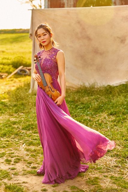 La violinista estadounidense Esther Yoo se suma a la Sinfónica regional con un programa dirigido por la alemana Johanna Malangré - 2, Foto 2