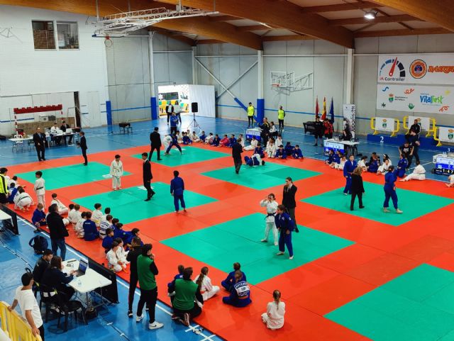 Más de 4.000 deportistas federados eligen Fortuna como escenario de su competición en la primera edición del Fortuna Vital Fest Más de 4.000 deportistas federados eligen Fortuna como escenario de su competición en la primera edición del Fortuna Vital Fest