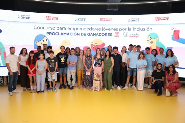 El proyecto 'VoiceMe', de la Fundación RafaPuede, en San Javier, premio 'X Talento Challenge' de Fundación ONCE - 3, Foto 3