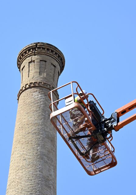 El Ayuntamiento impulsa la recuperación de la emblemática chimenea de la antigua fábrica Barceló en Algezares - 3, Foto 3