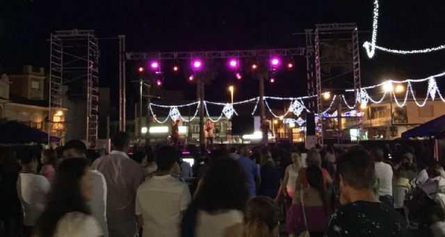 Decai pone música al fin de fiesta de las barracas populares en las fiestas patronales - 3, Foto 3