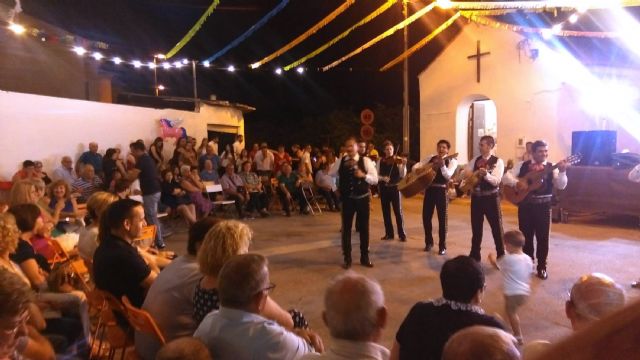 El barrio torreño de San Pedro vive una gran segunda noche de fiesta en honor a su patrón - 2, Foto 2