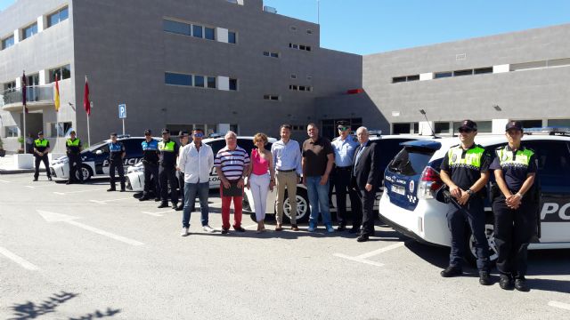 Policía Local mejora su parque móvil con la adquisición de 4 vehículos híbridos que permitirán reducir el gasto en combustible y las emisiones de CO2 - 2, Foto 2
