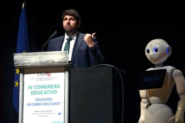 López Miras reivindica un pacto nacional educativo que establezca unos parámetros de excelencia y aporte estabilidad - 1, Foto 1