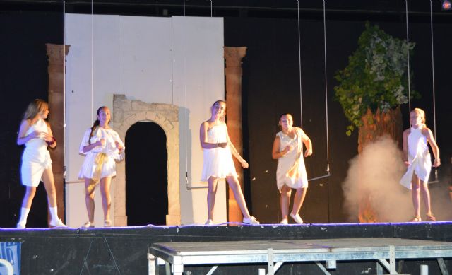 La  'Semana Cultural 2018' de 'Brodguay' concluye con la gala 'Dream Theater' - 1, Foto 1