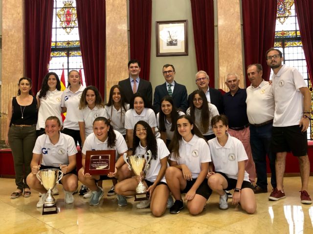Las jugadoras del Murcia Féminas, un ejemplo de igualdad dentro y fuera del campo - 1, Foto 1