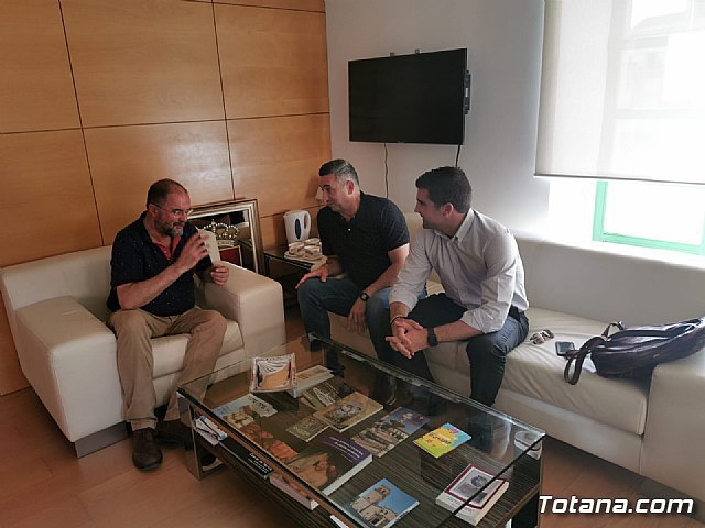La nueva Junta Directiva del Olímpico de Totana mantiene su primera toma de contacto con el Alcalde de Totana, Foto 2