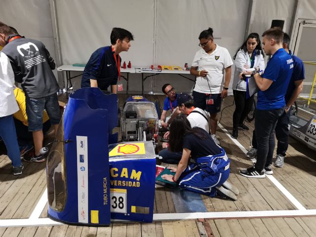 El UCAM Racing Team compite en la Shell Eco-Marathon con un vehículo que optimiza su consumo eléctrico - 1, Foto 1