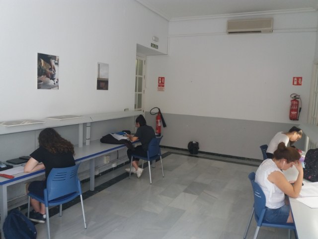 Horario de verano de la biblioteca municipal y salas de estudio de Alhama (actualizado), Foto 2
