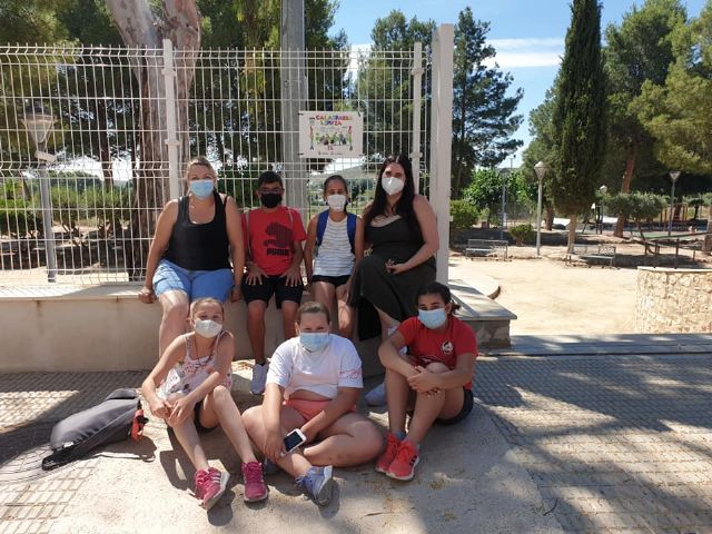 Los jóvenes de Calasparra conciencian a sus vecinos para mantener limpio el municipio - 4, Foto 4