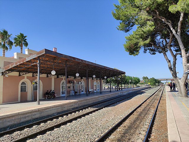 Renfe incrementa la oferta de trenes de Cercanías Murcia-Águilas durante el verano - 1, Foto 1