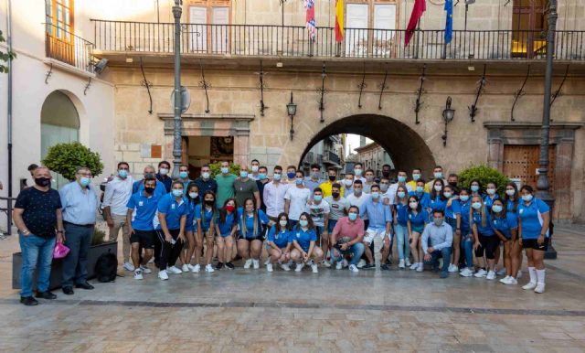 Los equipos absolutos masculino y femenino de fútbol de Caravaca son recibidos en el Ayuntamiento - 1, Foto 1