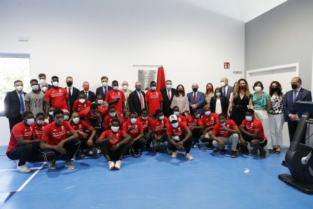 El COE inaugura el primer centro deportivo del mundo para refugiados, con la colaboración de la UCAM y la bendición del Papa - 1, Foto 1