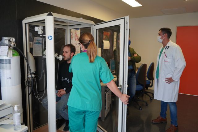 Investigadores del Hospital General de Elche y de la Politécnica de Cartagena hallan microplásticos en las vías respiratorias - 1, Foto 1