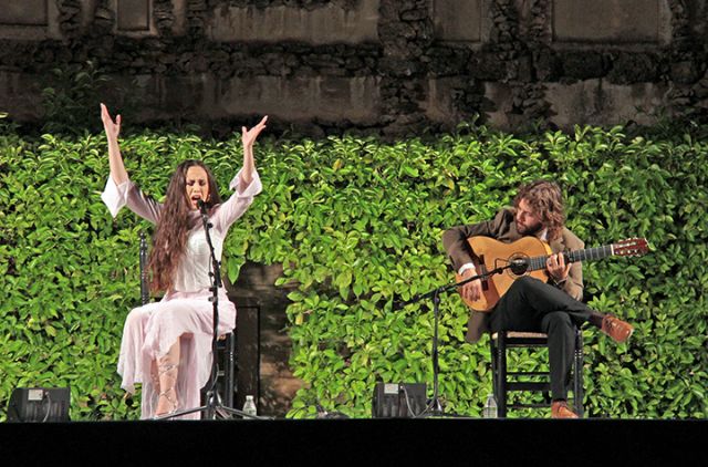 Ayuntamiento de Sevilla . Más de 1.200 asistentes a ´Noches en los Jardines del Alcázar´en la capital anadaluza en los tres primeros días de conciertos - 2, Foto 2