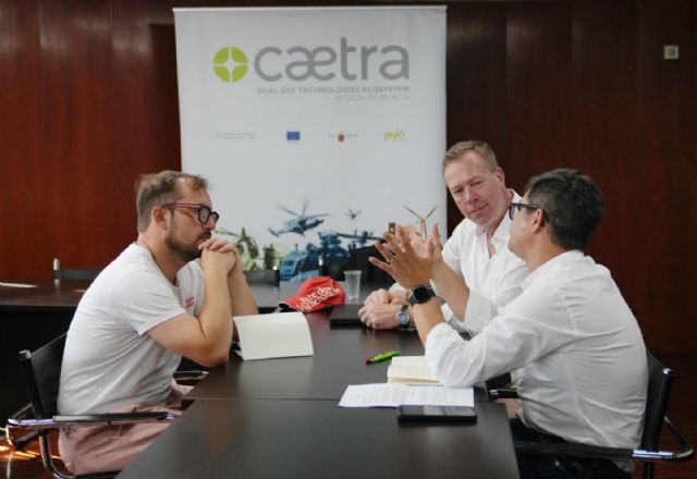 El Gobierno regional conecta inversores especialistas en el mercado de la defensa con pymes innovadoras de tecnologías duales - 1, Foto 1