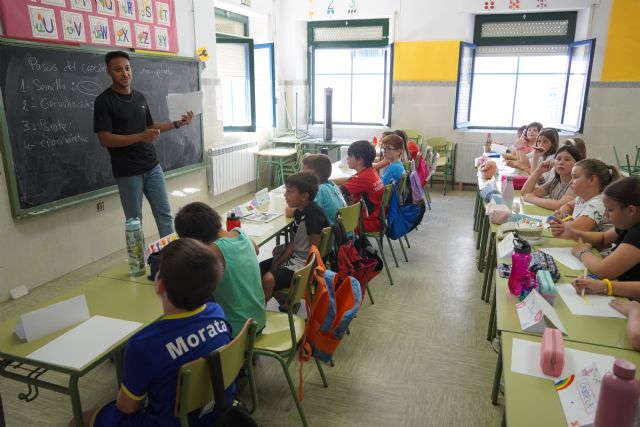 Cerca de 500 menores participan en las actividades de verano que pone en marcha Política Social - 3, Foto 3