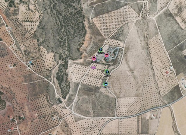 Incendio en las instalaciones de una empresa de tratamiento de residuos en Yecla - 1, Foto 1