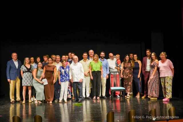 La alcaldesa de Cartagena presenta el libro homenaje a José María Alcaraz, alma de Los Churrascos - 1, Foto 1